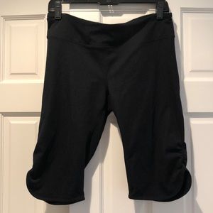 Zella cropped yoga short